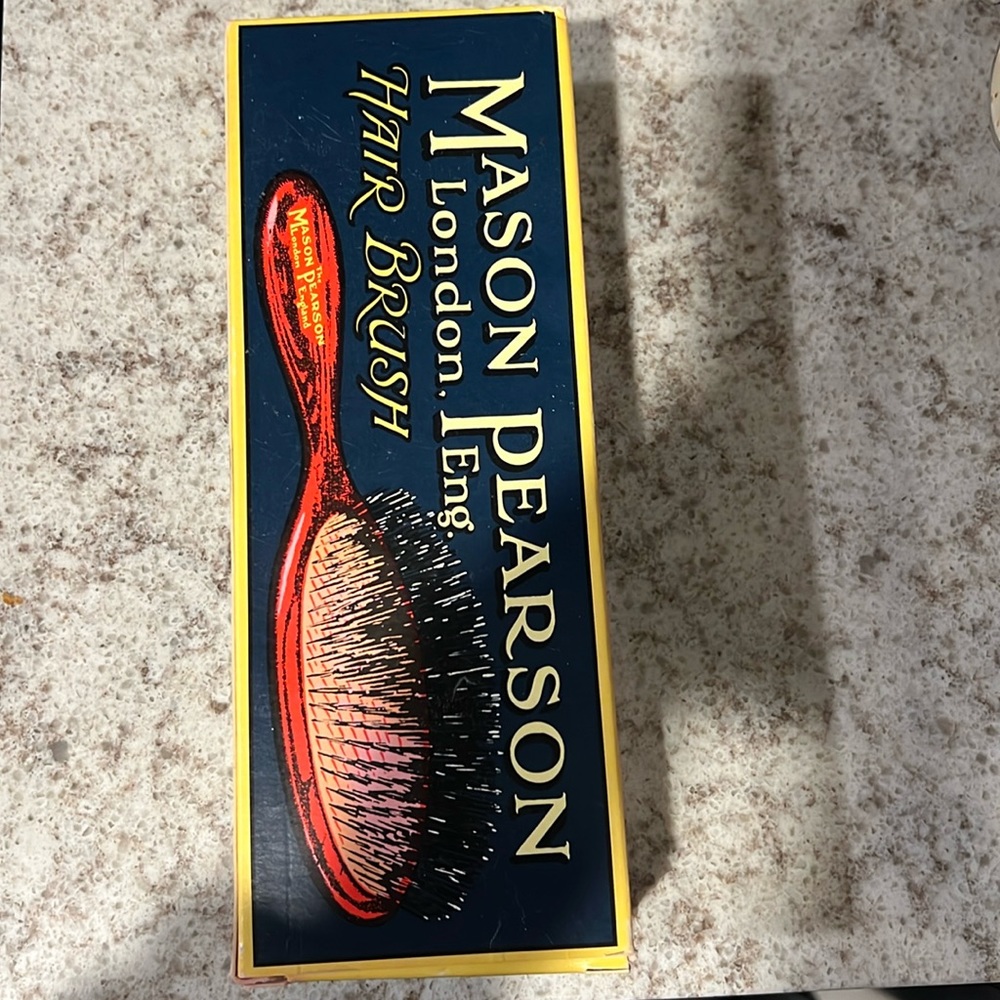BNIB Mason Pearson brush, in size “Popular.”